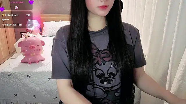 JENNIE-16 webcam