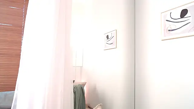 AlexxSweet webcam