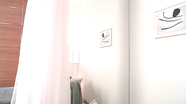AlexxSweet webcam