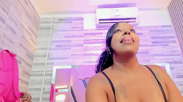 ebony_priincess webcam