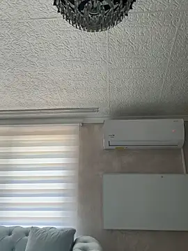 SelineVelvet webcam