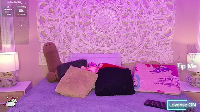 MalaikaBrown webcam