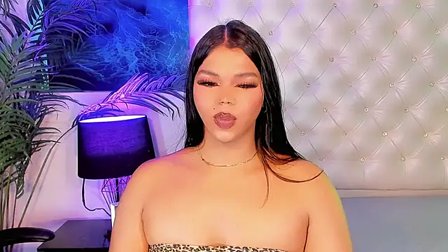 Keira_Fox31 webcam