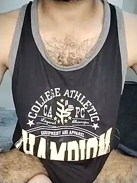 Mr_Hotyy webcam