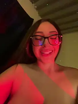SalomeFerrer webcam