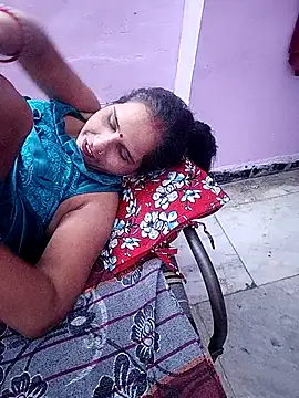 reemacouple007 webcam