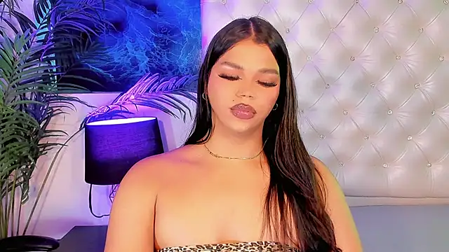 Keira_Fox31 webcam