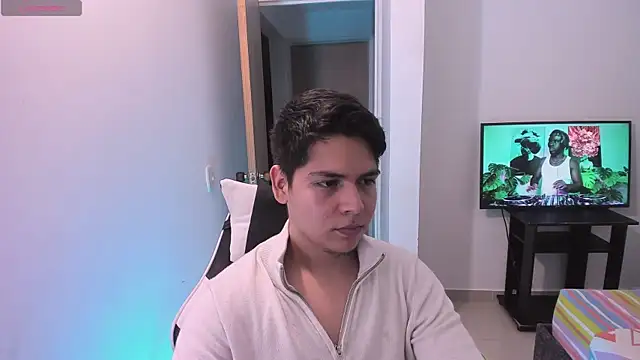 Asta_YunoXXX webcam