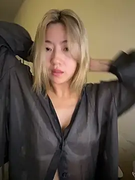 Olivia_PINK0322