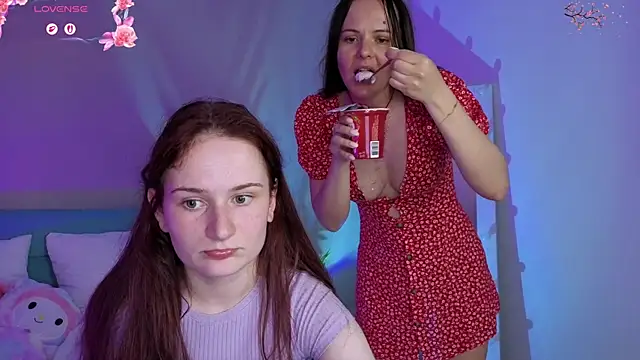 l1ittle_kitty_ - L1ittle_kitty_'s free webcam - UK Sex Cams