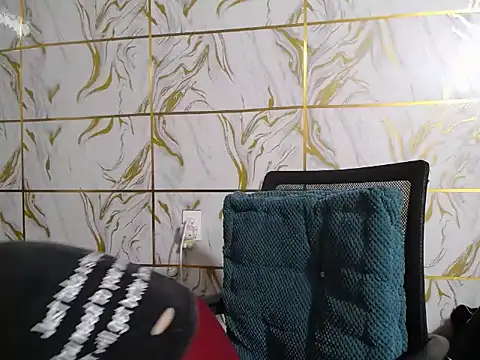 Lyzizi_lovely09 webcam