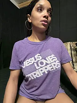 Rakiyahcharms webcam