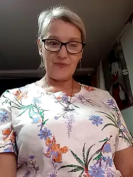 irinamaux webcam