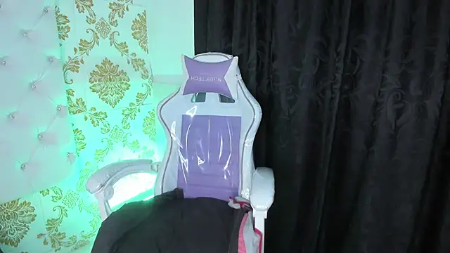 pinky__bunny webcam