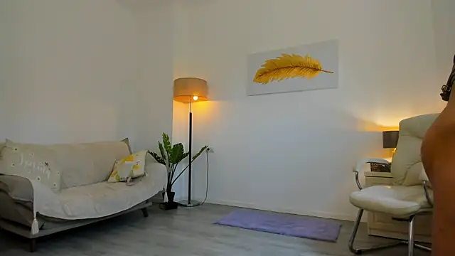Nicolle_Lexy webcam
