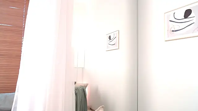 AlexxSweet webcam