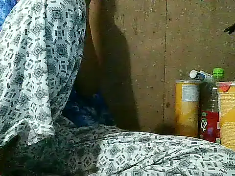 PinaySkinnyGirl webcam