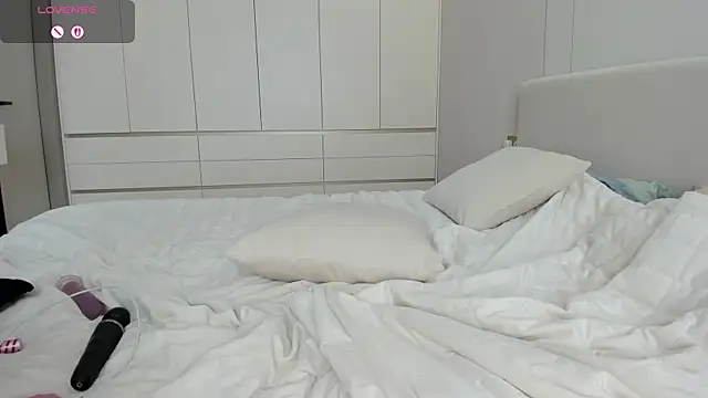 JenniferQueen11 webcam