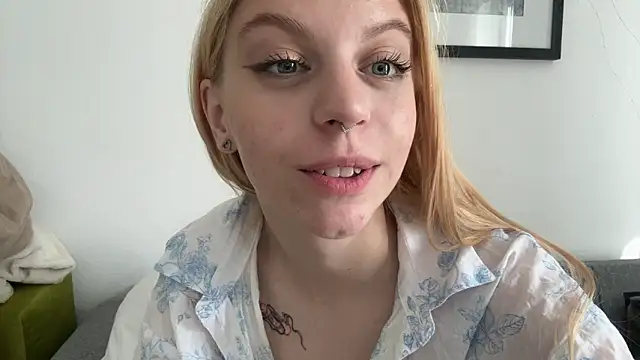 Fanny_Fresh webcam