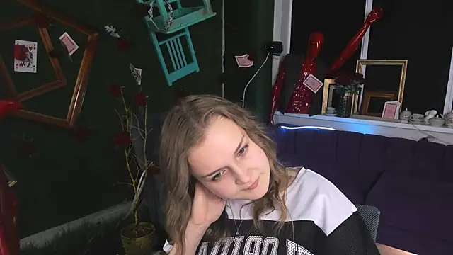 LissaTelor webcam
