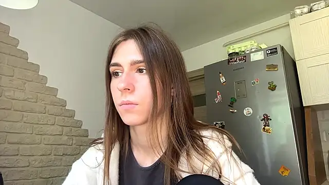 ZaraGuyette webcam