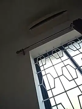 NakedMILFx webcam