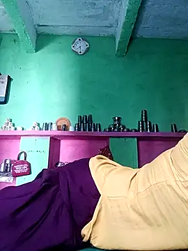 CUTE_kalpna webcam