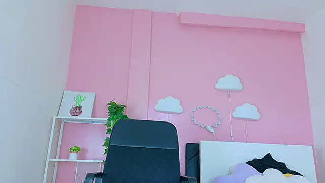 SeleneGibson__ webcam
