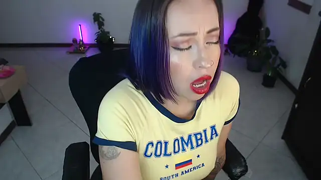 charlottezoe15 webcam