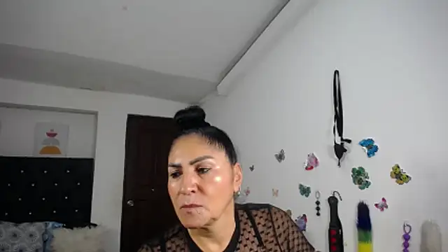 mature_bigboobs10 webcam