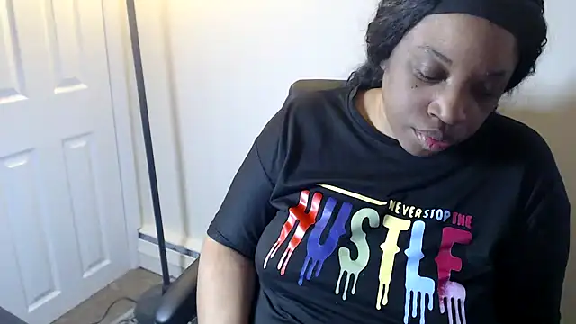 Sexymona1218 webcam