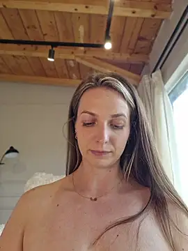ellaxxstar