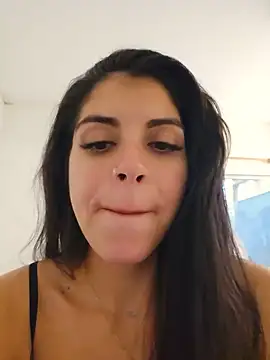 Yaaaaanee2 webcam