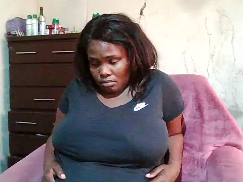 sexybigboobz webcam