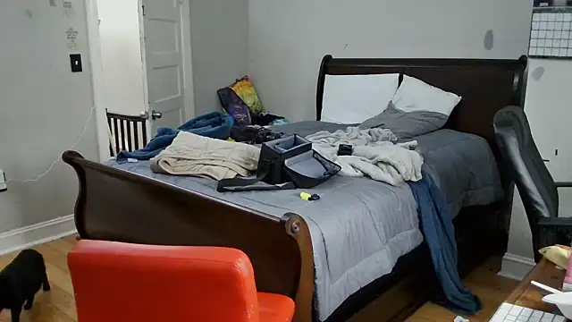 hungkubenski - Hungkubenski's free webcam - UK Sex Cams