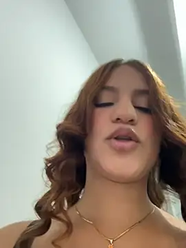 ViankaRose webcam