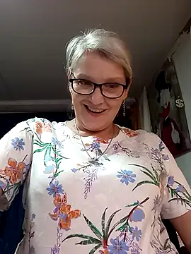 irinamaux webcam