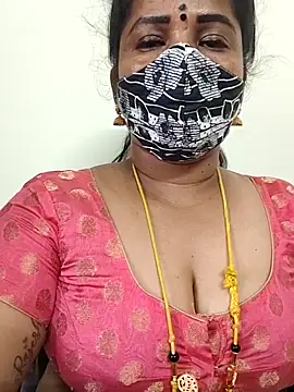 gaurika18 webcam
