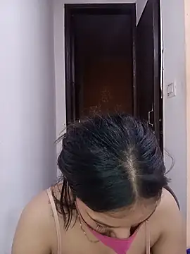 Cute_Rakhi8 webcam