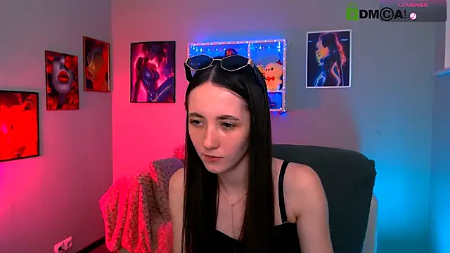 bella_dorn webcam