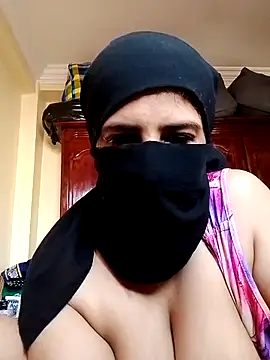 Emita-sexy69 webcam