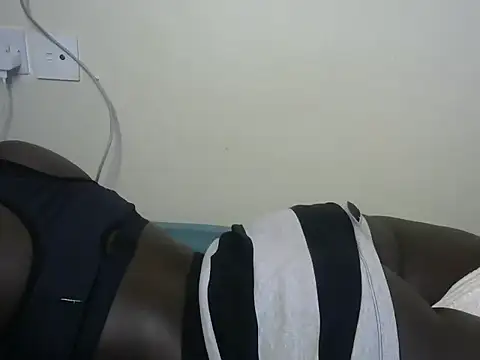 Black_Q webcam