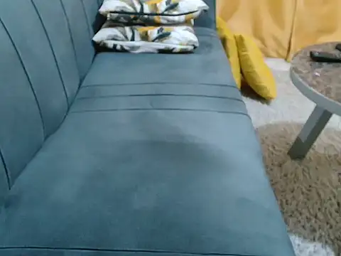 leslysexygirl webcam