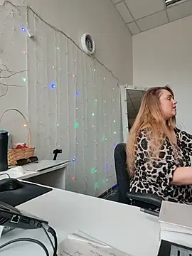 Juicy_PeachLux webcam