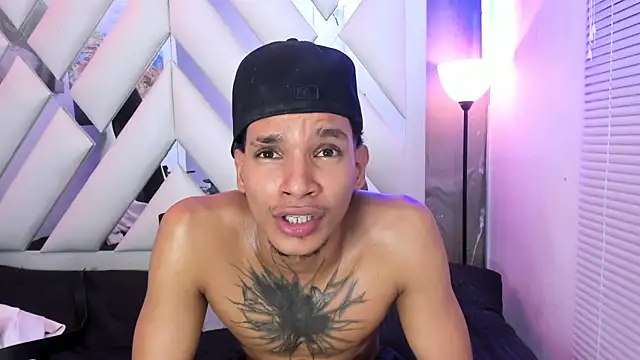 kai_storm77 webcam
