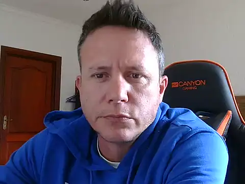 TroyDieselXXX webcam