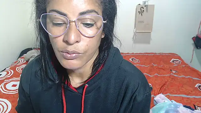 kateleyagrey webcam