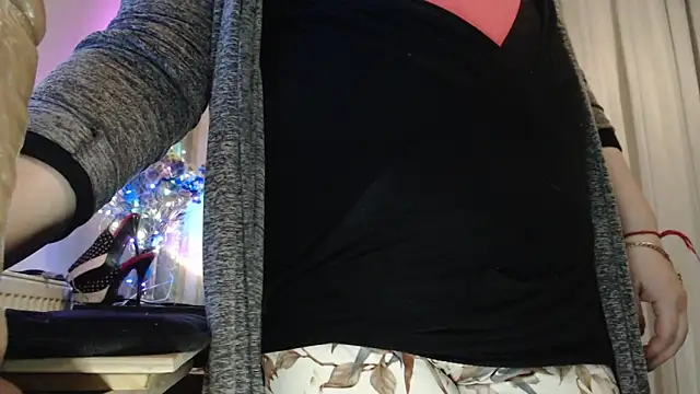 amorelara webcam