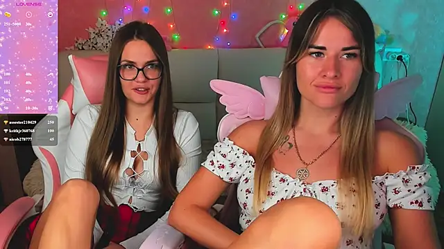 hotty_girls_here webcam