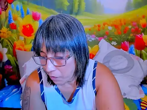 indianroxy webcam